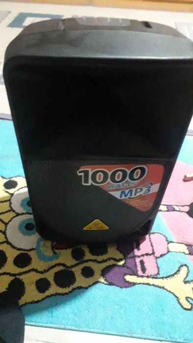 Vând boxa activa behringer 112 Mp3