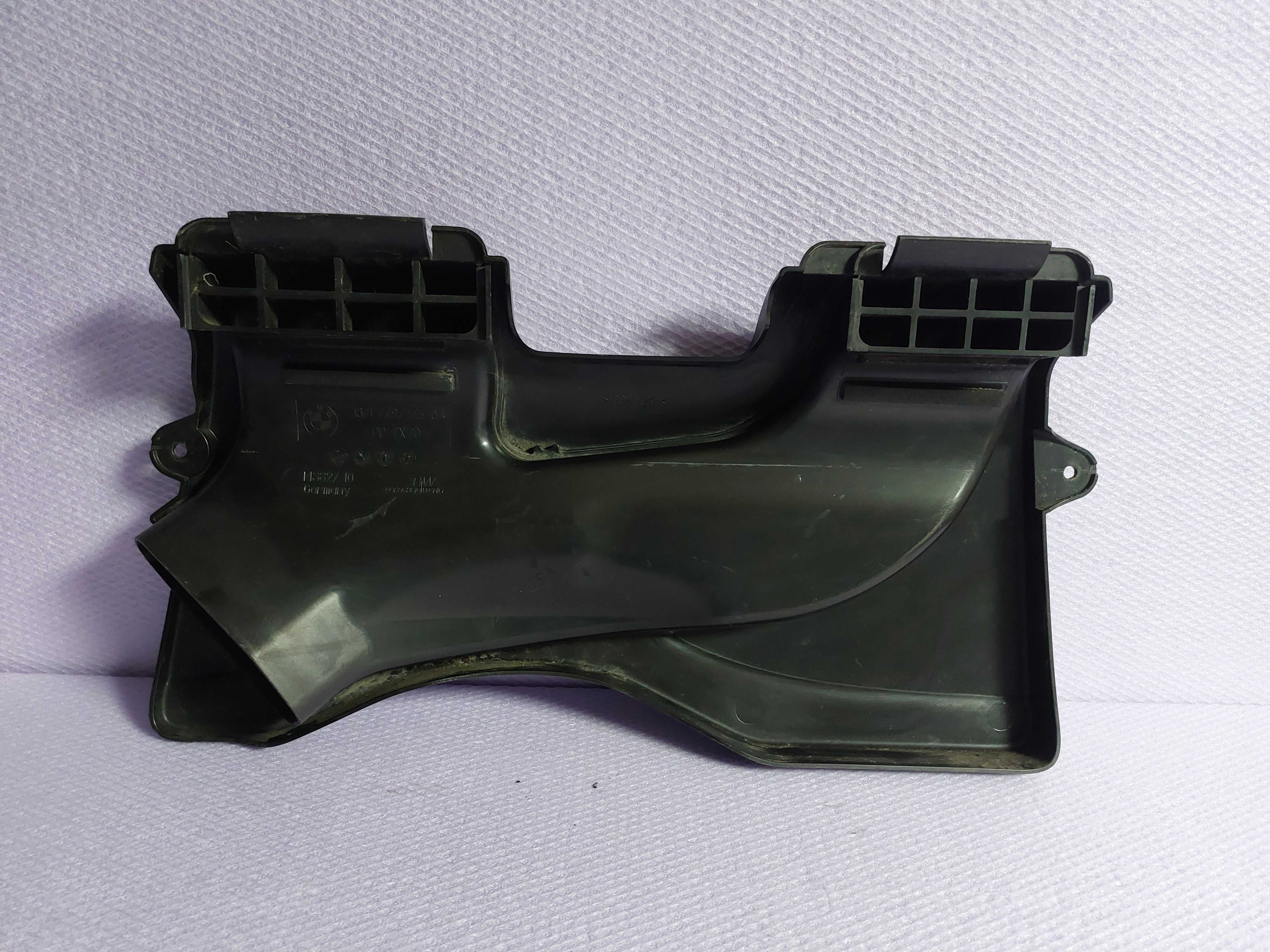 Difuzor deflector aer N43 BMW E81 E82 E87 Cod 7561927 Cod 7797475