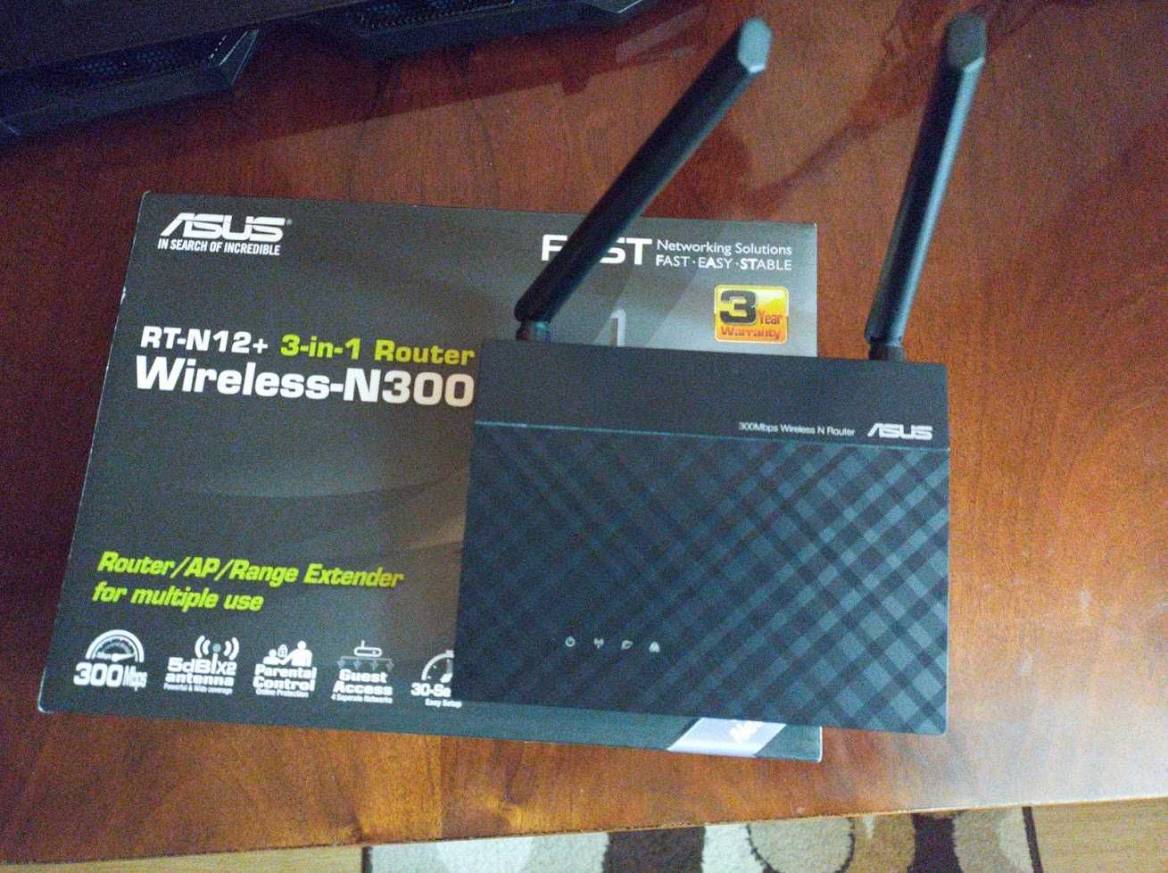 VAND Router wireless ASUS RT-N12+, 300Mbps