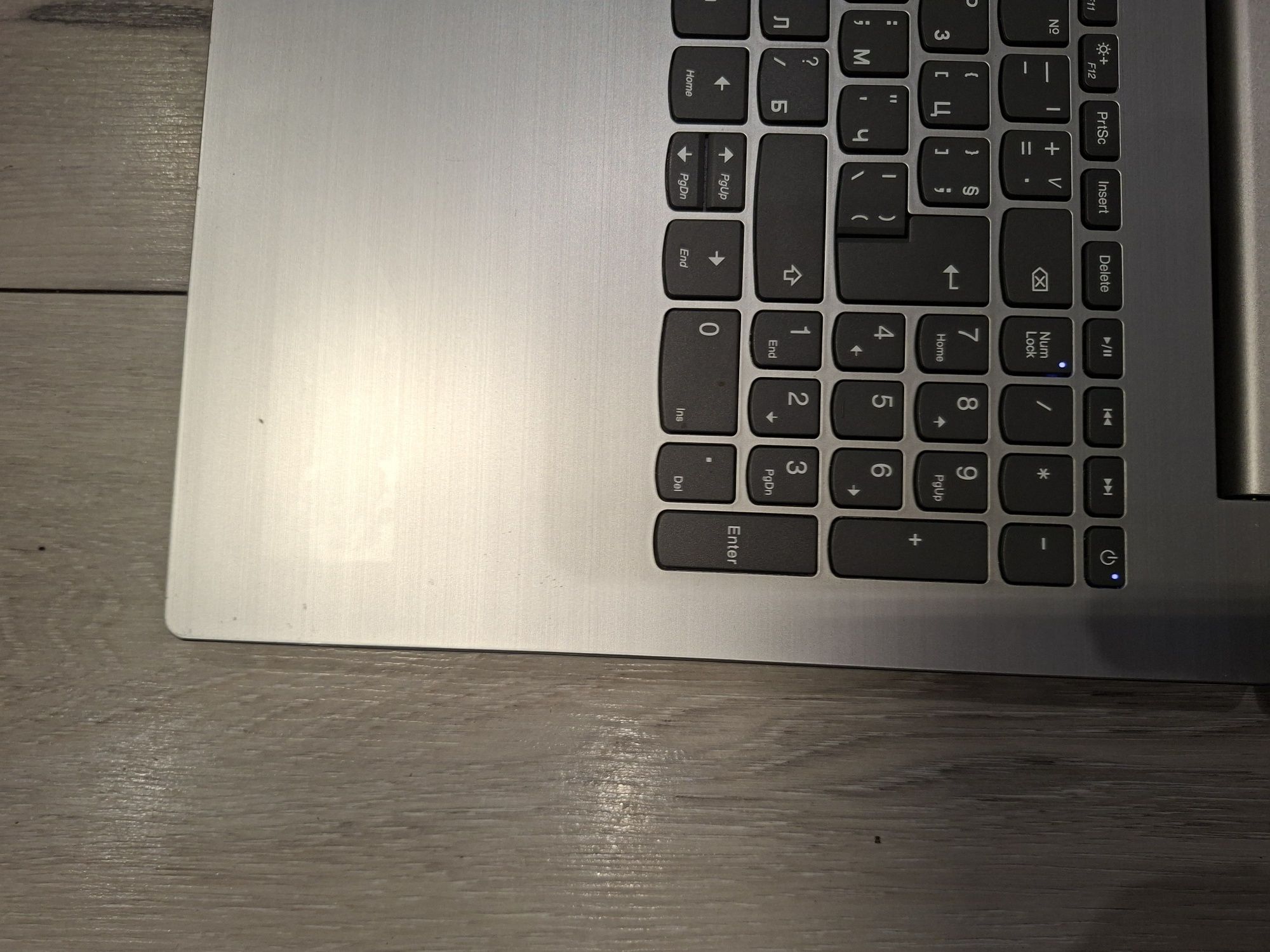 Lenovo ideapad 320 15-N4200/8гб/120гб ссд