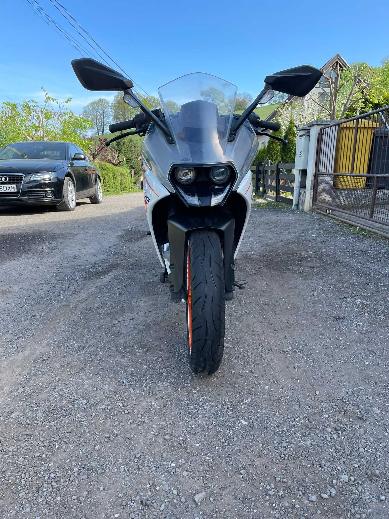 KTM RC 125 ABS 2016 A1