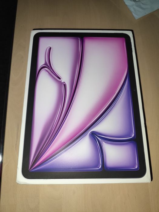 iPad Air 11 inch (128GB)