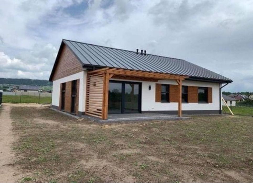Construim case locuibile pe structura metalica și lemn