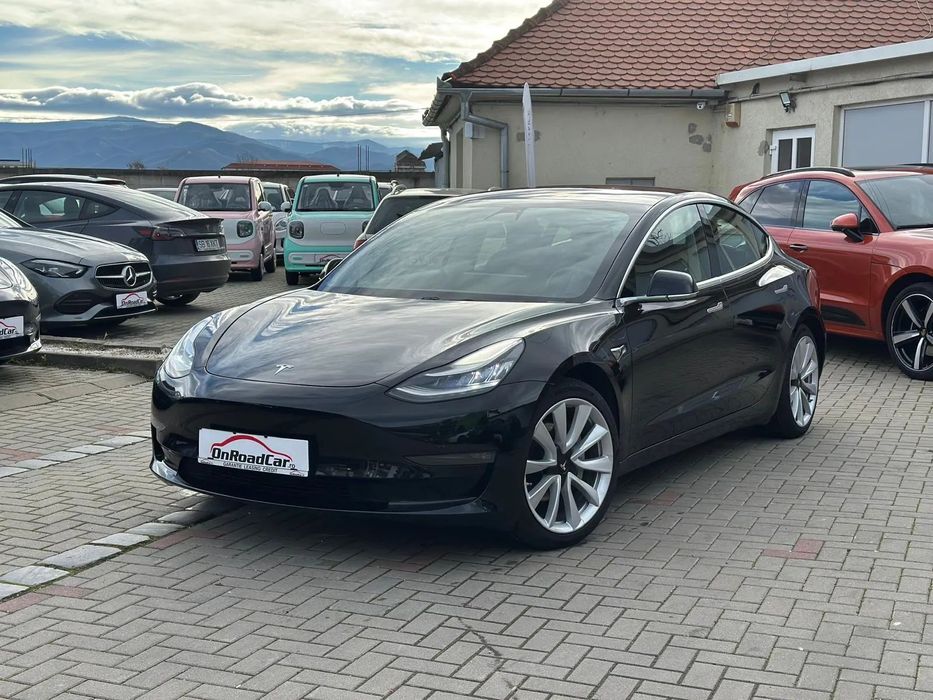 Tesla Model 3 Model 3 LongRange SOH 91% AWD 476CP Pano Garantie Finantare Leasing
