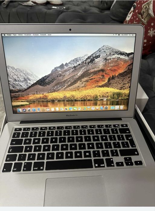 Mac book air 13 inch