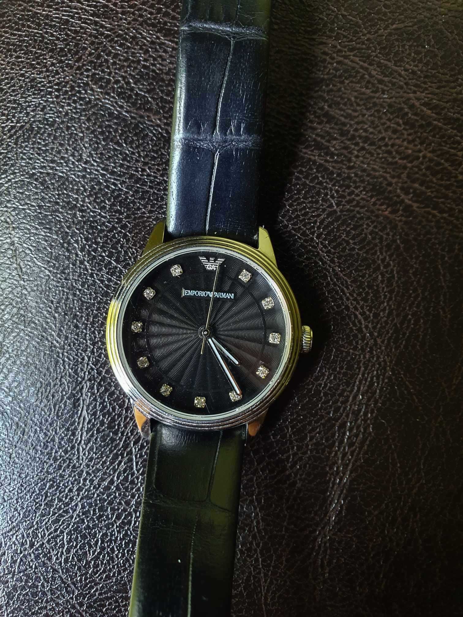 Оригинален дамски часовник Emporio Armani с гаранция