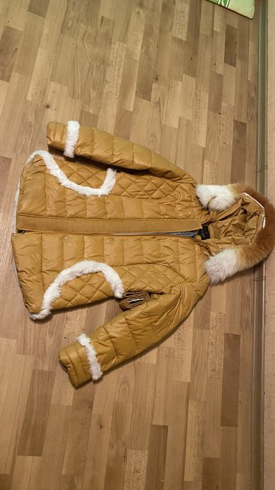 Зимняя куртка новая