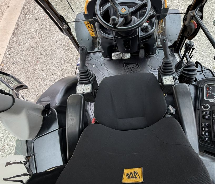 Buldoexcavator JCB 3 cx an 2015,PREMIUM ,IMPORT RECENT