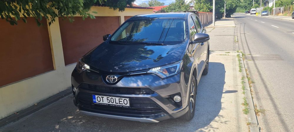 Toyota Rav 4 Diesel an 2016 - Slatina