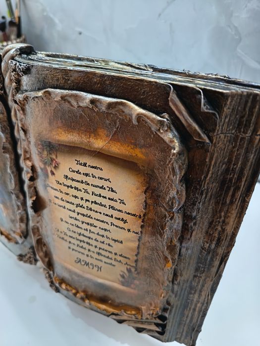 Tablou-icoană tip carte cu suport