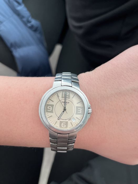 tissot оригинал продам