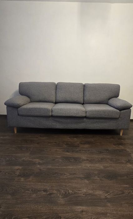 Canapea fixa 3 locuri ( JYSK)