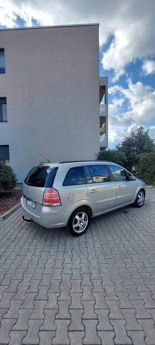 Opel Zafira / 1.9  150cp / Automat