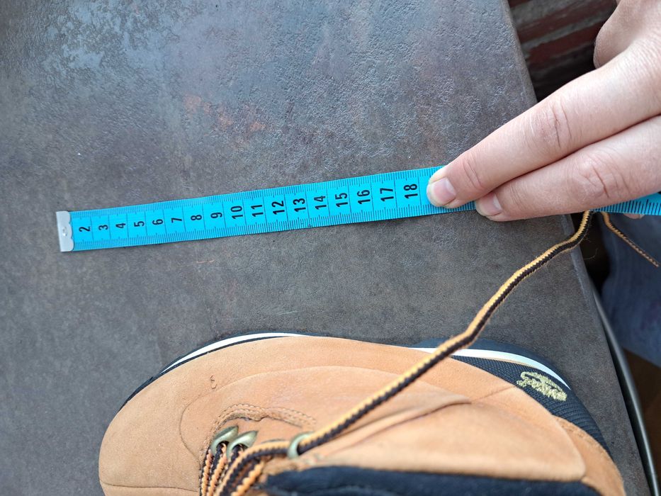 детски ботуши,спортни обувки,бебешки боти,Timberland ном28/29за момче