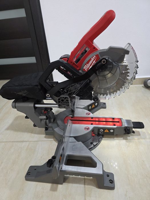 Circular milwaukee M18 FMS190