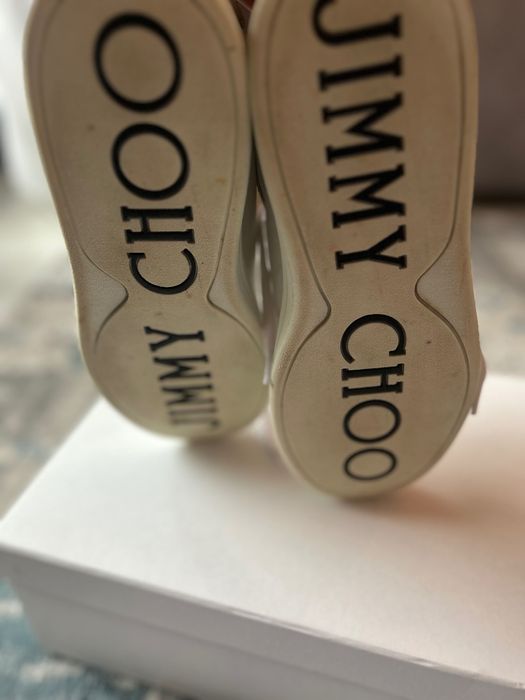 adidasi jimmy choo aproape noi