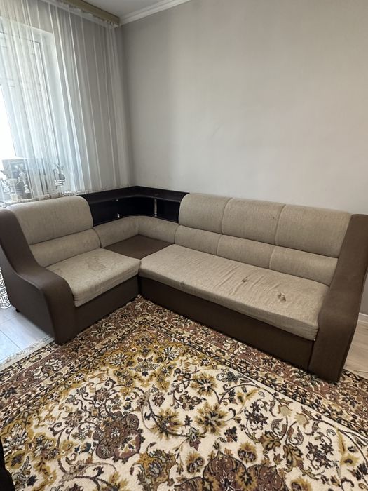 Срочно продам диван и кресло