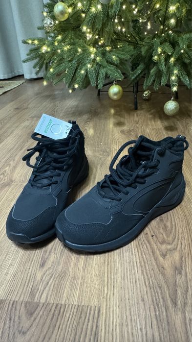 Кроссовки ботинки