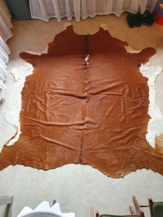 Piele de vacă maro