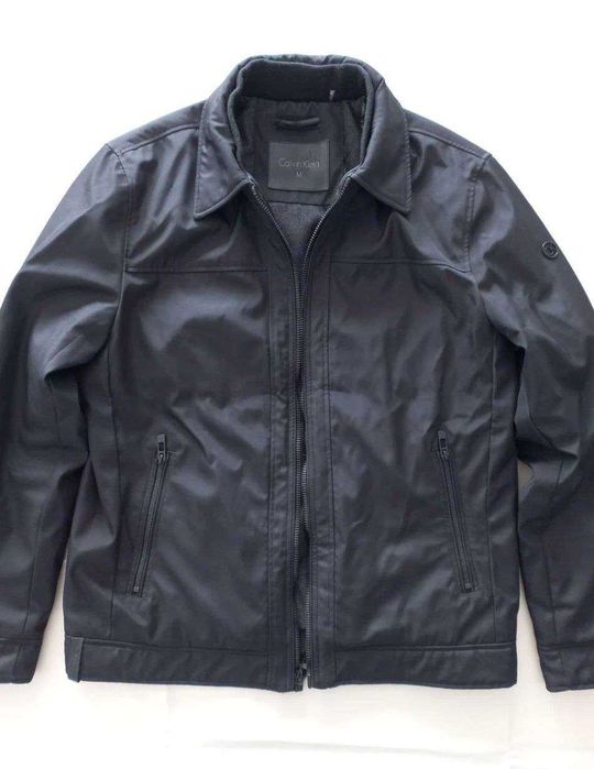 Vand tricouri barbati,