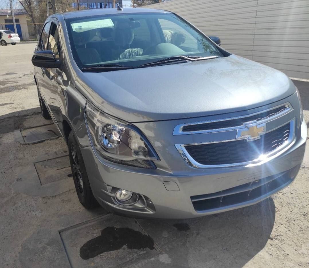 **Cobalt midnight satin grey 2025.