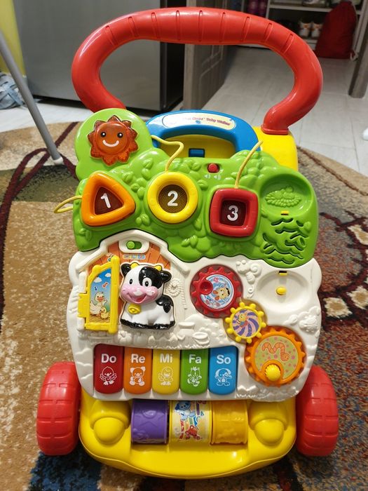 Antemergator (premergator) primii pasi bebe Vtech in limba engleza