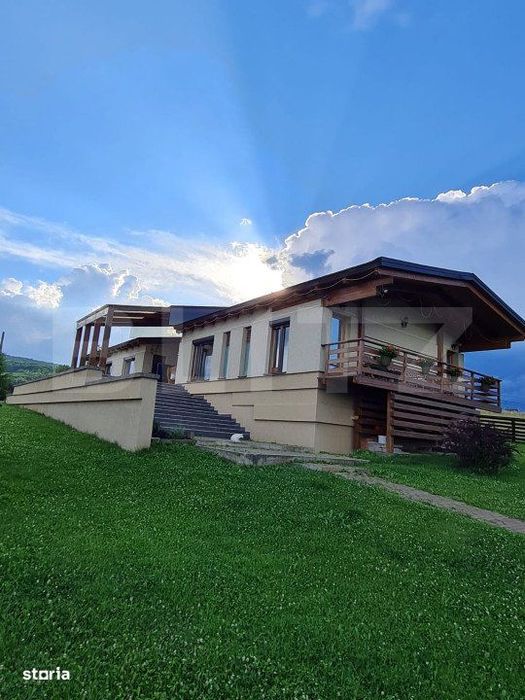 Casa vacanta 5 camere Paltinoasa, zona excelenta, in circuit turistic!
