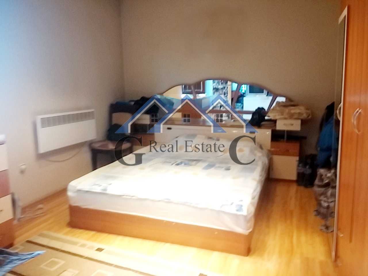 Продава се Къща в Варна, Автогара - 132 кв.м за 1970 €/кв.м - Снимка #19