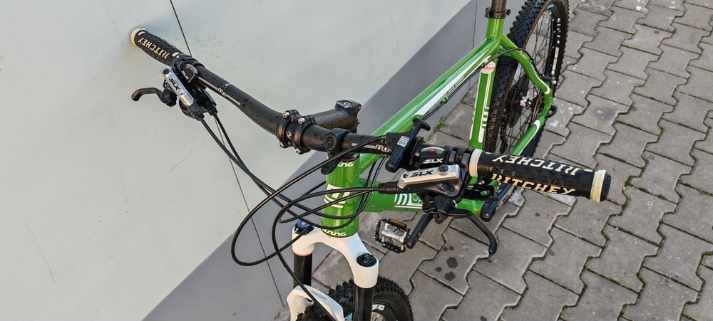 Musing 27.5 Xt Reba Mavic