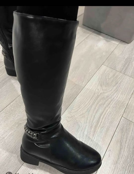 Зимняя обувь женская