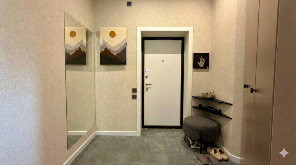 Своя квартира с автерским ремонтом (кадастр есть)