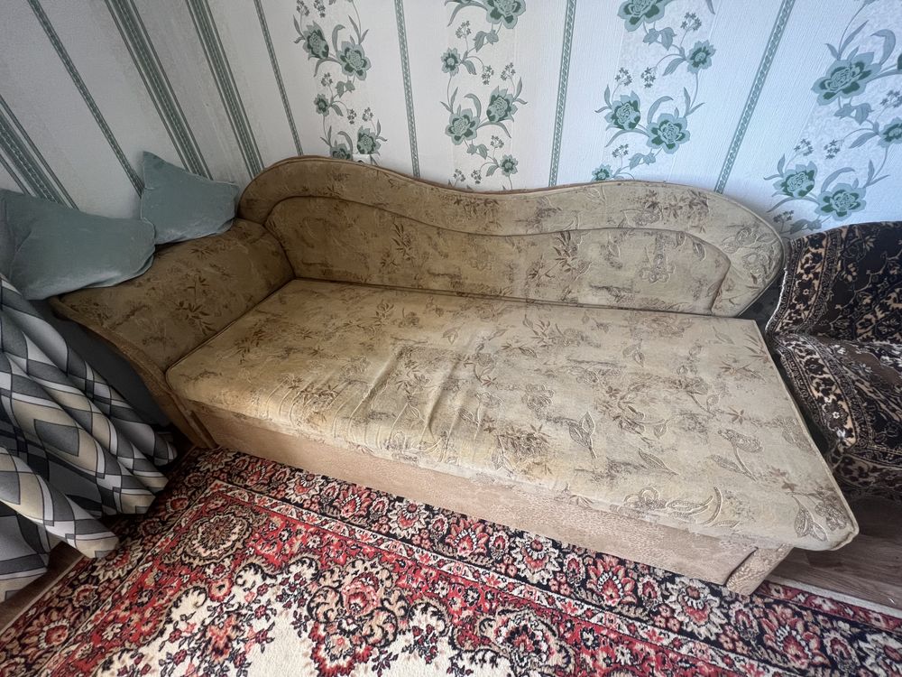 Продам раскладную софу