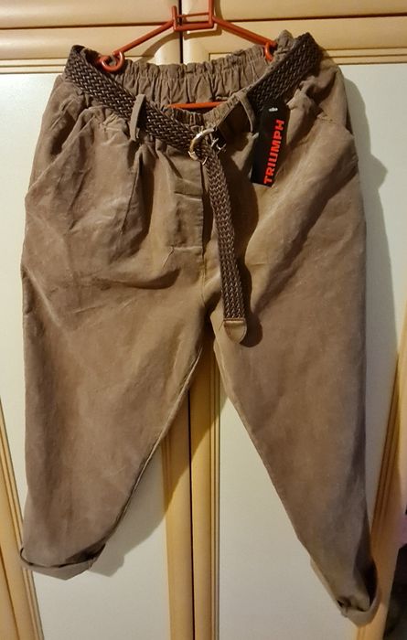 Джинси в кафяв цвят. Тренди.