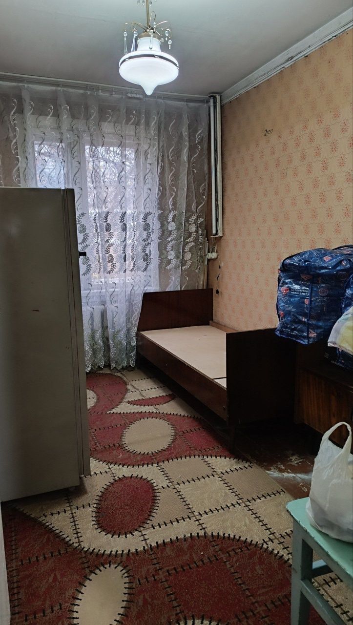 Аренда. 3/1/2. Квартира 54 м². Спутник 5 (Сергели). Дом деревянный.