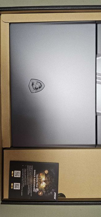 Laptop Gaming MSI Vector 16 HX AI A2XWIG