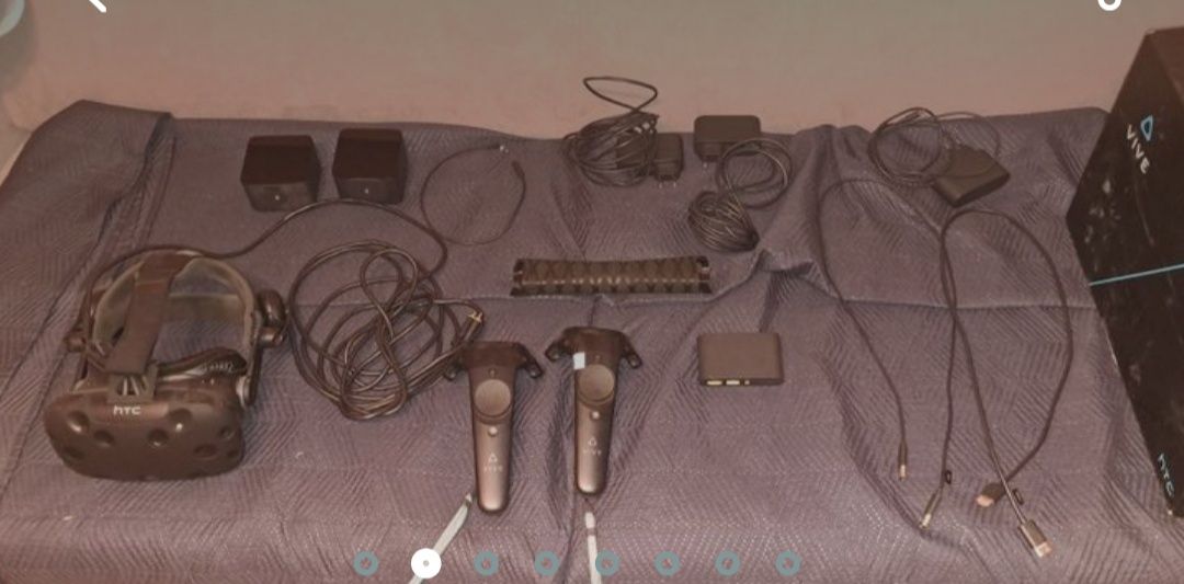 Kit ochelari VR complet HTC Vive cu Deluxe Audio Strap si accesorii