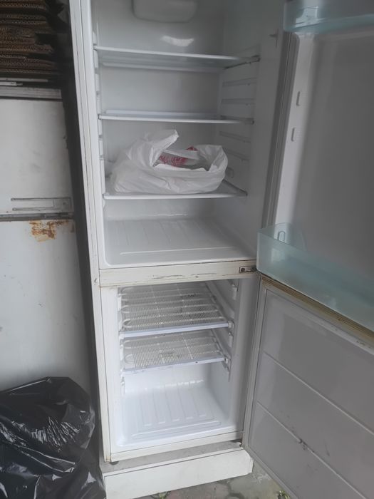 Продам холодильник