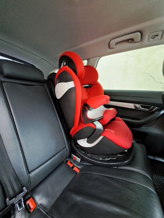 Cybex стол за кола