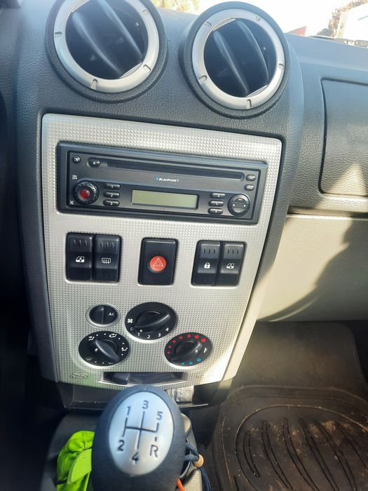 dacia logan pachet prestige