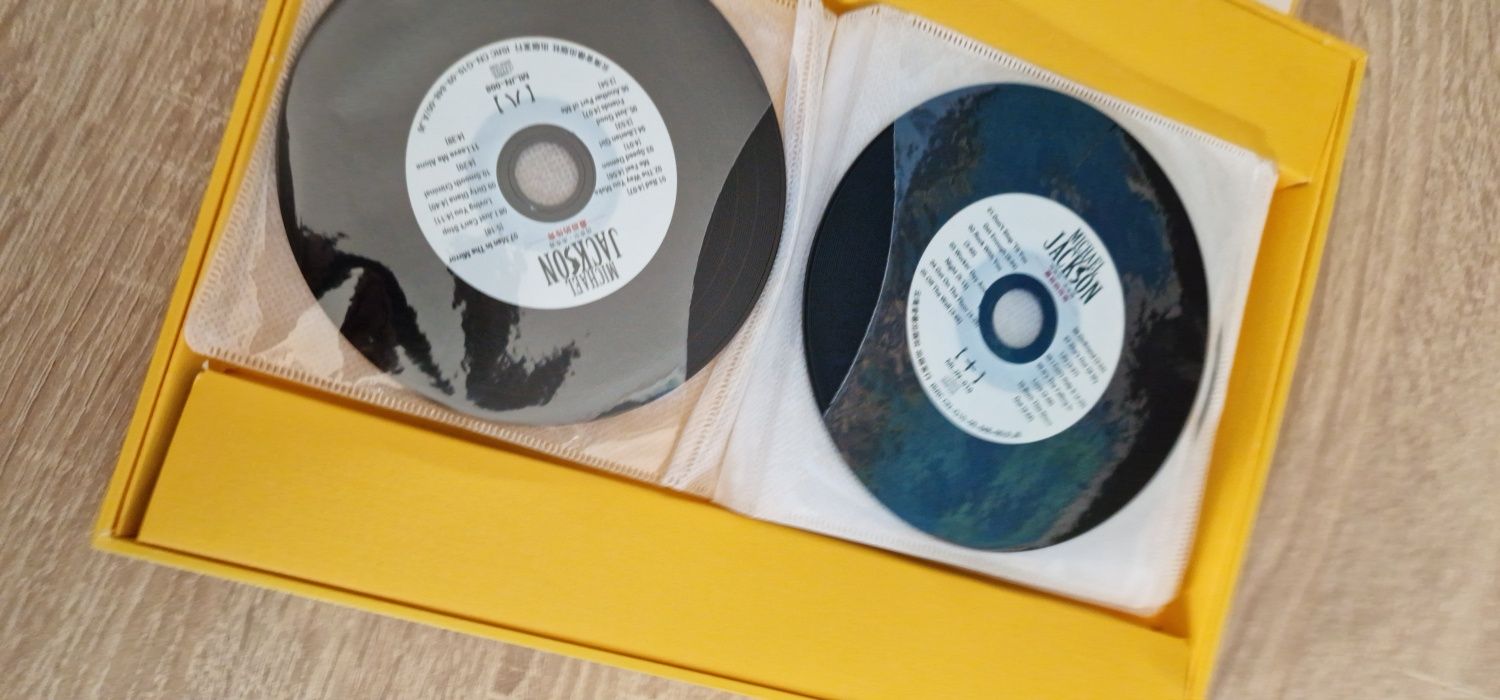 CD дискове MICHAEL jackson's НОВ