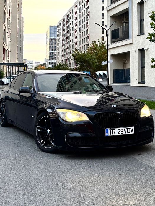 BMW Seria 7 Vând urgent BMW seria 7 2011 f01