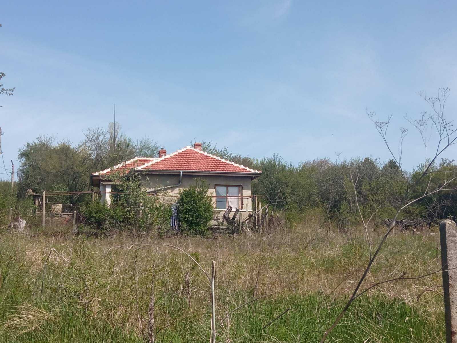 Къща с панорамна гледка и голям двор в с. Скала, Обл. Бургас