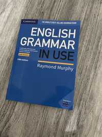 English Gramma in Use.