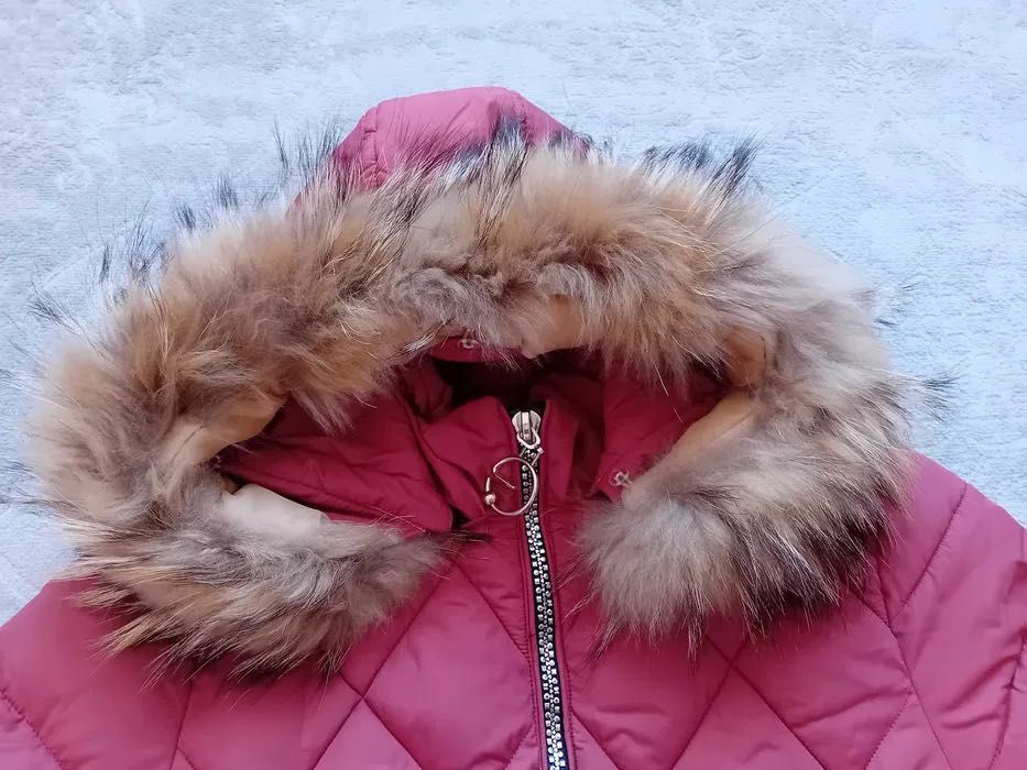 Дамско зимно яке размер Л естествен косъм