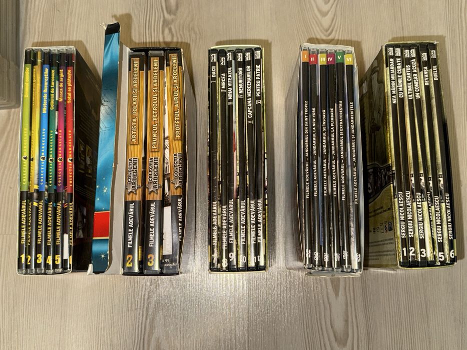 Cd-uri cu muzica si filme vechi