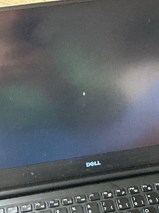 Super Ofertă! Dell XPS 15 9560! Functional!!