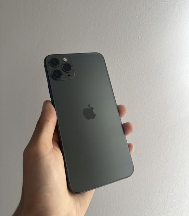 Iphone 11 Pro Max 100% Baterie