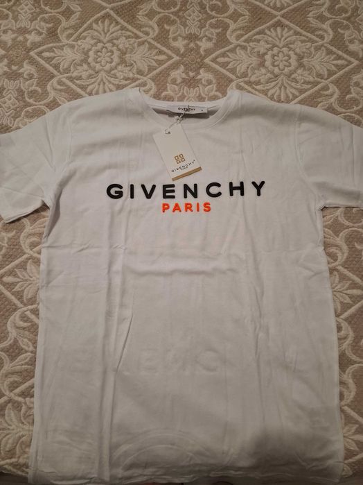 Тениска Givenchy