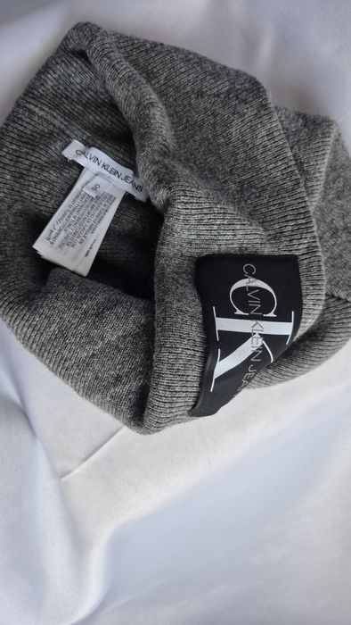 Caciula/fes Calvin Klein originala