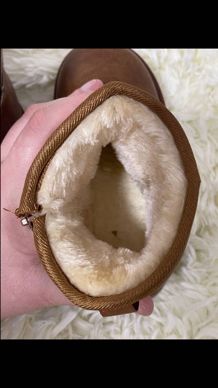 Ugg imblanite de copii